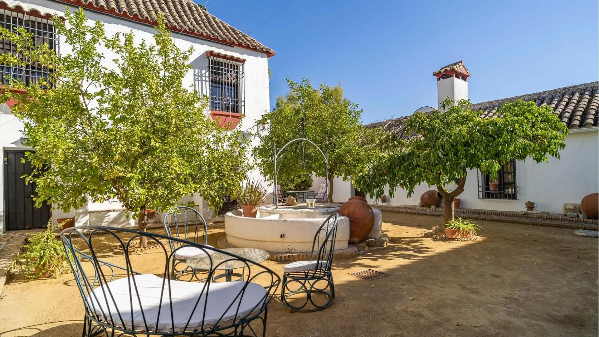 Holiday home Cozy Home In Santaella With Kitchen Puente Genil